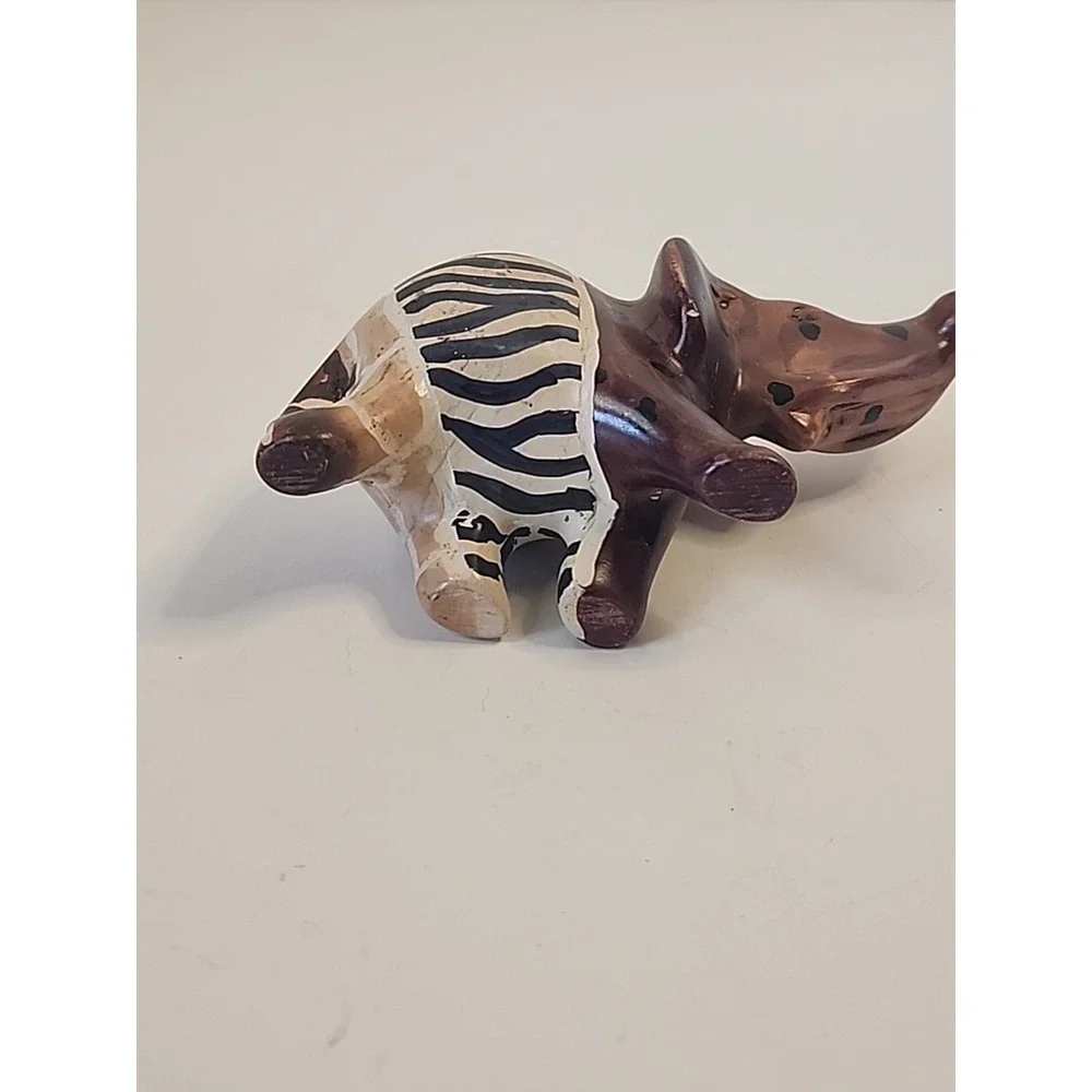 Handcarved‎ Soapstone Elephant Figurine  Handpainted Safari Patchwork 2.25